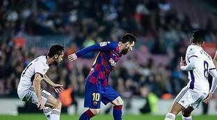 赛中脱颖而 赛中脱颖而